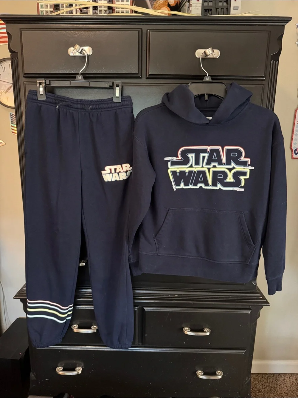 GAP Navy Star Wars Pullover Hoodie with Logo and matching pant.  BOYS XL